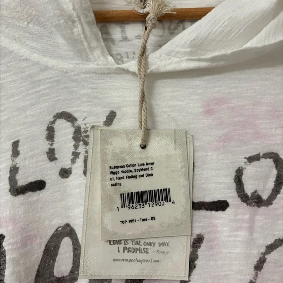 NWT Magnolia Pearl White Love Amor Graphic Hoodie - Picture 3 of 3